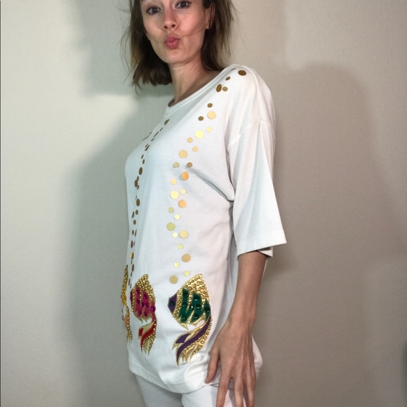 SOLD Vintage Victoria Harbour Rainbow Fishy Blouse - Picture 10 of 15